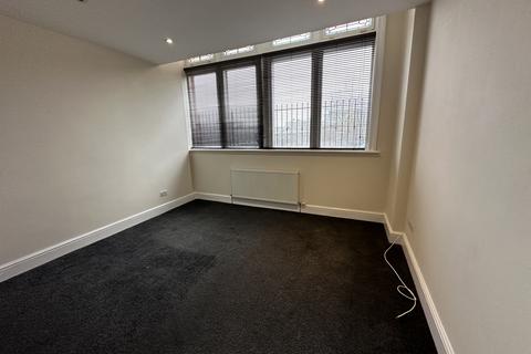 2 bedroom ground floor flat for sale - Shaw Heath Apartment 2 The Blue Bell, Edgeley