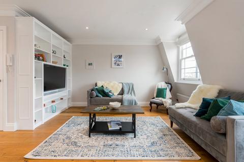 3 bedroom maisonette for sale, Claverton Street, London SW1V