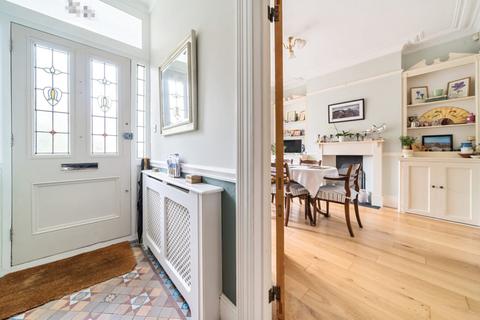 42 Egerton Gardens, London, W13 8HQ