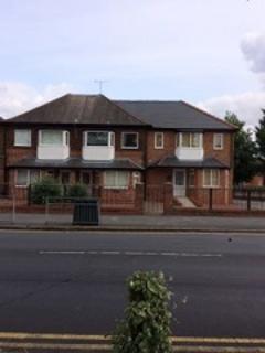1 bedroom apartment to rent - Flat 8 15 National Avenue, HULL