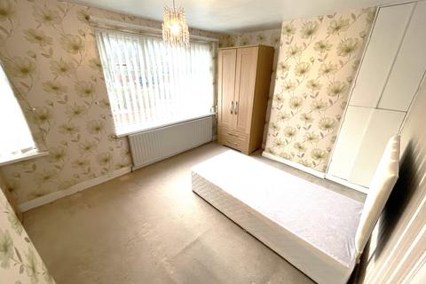 2 bedroom semi-detached house for sale, Goyt Road, Stockport