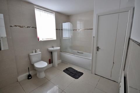 1 bedroom in a house share to rent - Liverpool L6