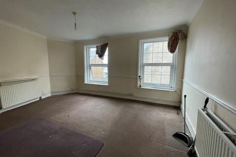 2 bedroom flat for sale, 1-2 Pier Road, Littlehampton, West Sussex, BN17 5BA