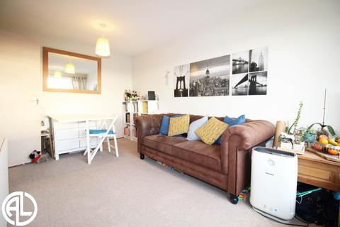 42 Bittern Way, Letchworth Garden City, SG6 4TL