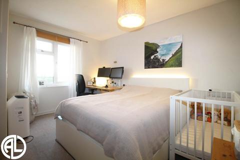 42 Bittern Way, Letchworth Garden City, SG6 4TL