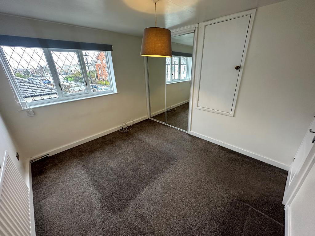 12 grosvenor bed 1.jpg