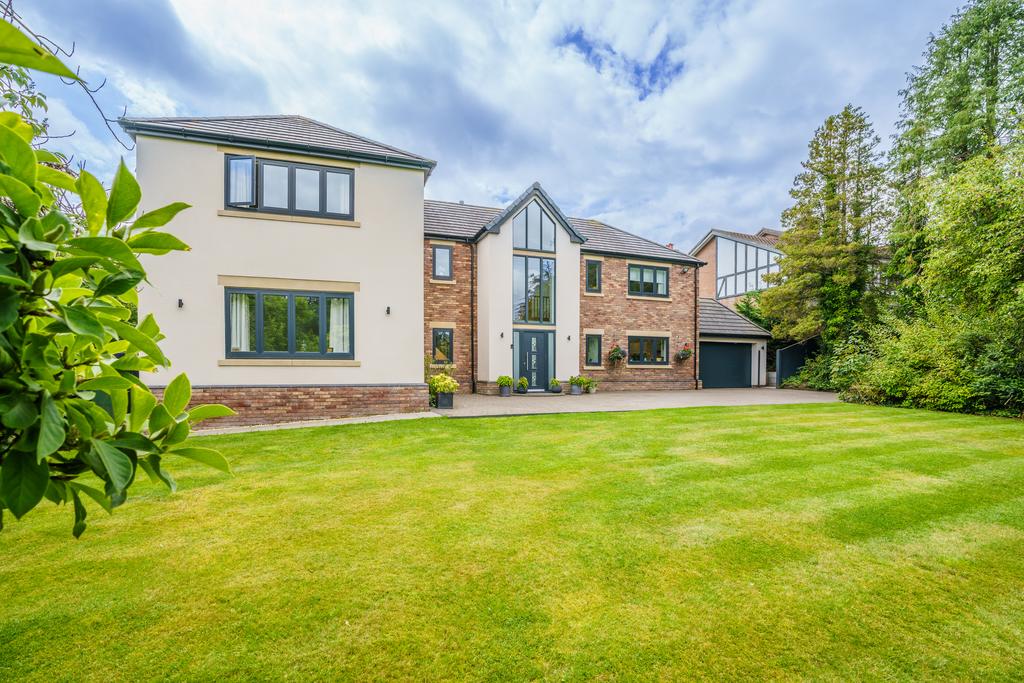 Lyons Lane Appleton, Warrington 5 bed detached house for sale £1,300,000