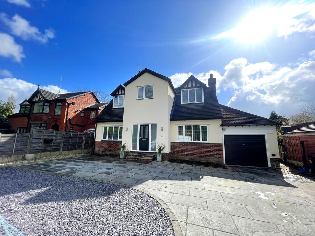 Stockport Road West, Bredbury 4 bed detached house for sale £570,000