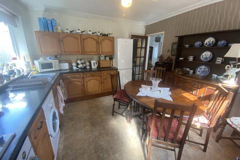 2a Tarnside Close, Stockport, SK2 5JB
