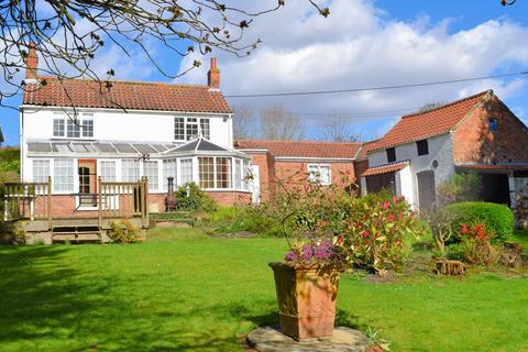 4 bedroom cottage for sale, Clixby Lane, Grasby, DN38