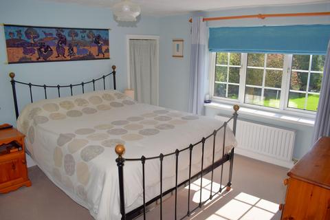 10 Clixby Lane, Grasby, Barnetby, DN38 6AJ