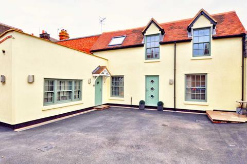 3 bedroom semi-detached house to rent, Reading Road, Henley-on-Thames