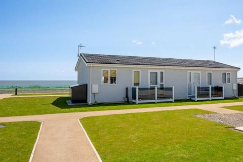 2 bedroom lodge for sale, South Shore, Wilsthorpe YO15