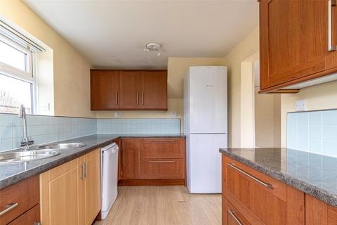 1 Falconscroft, Swindon, SN3 5AF