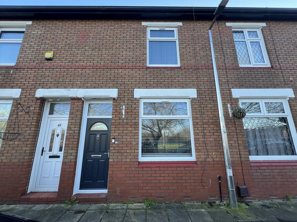 Broadfield Road, North Reddish 2 bed terraced house - £160,000