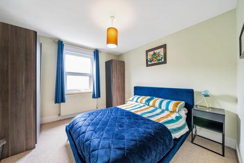 2 bedroom flat for sale, Newlands Park, Sydenham