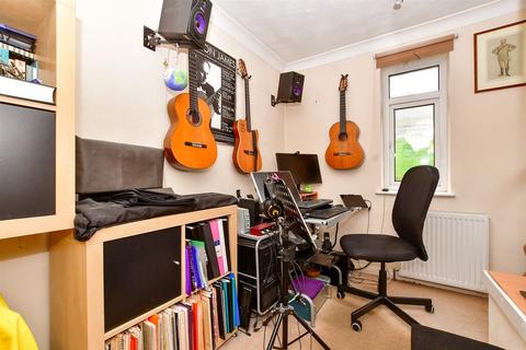 48 Wontford Road, Purley, CR8 4BL