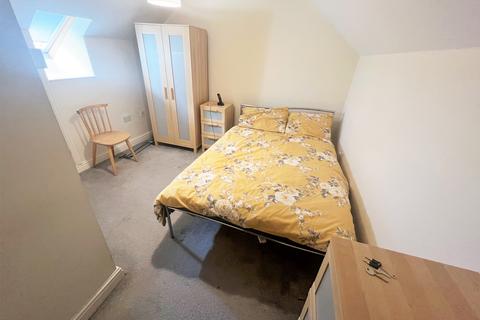 928 Hyde Road, Manchester, M18 7LL