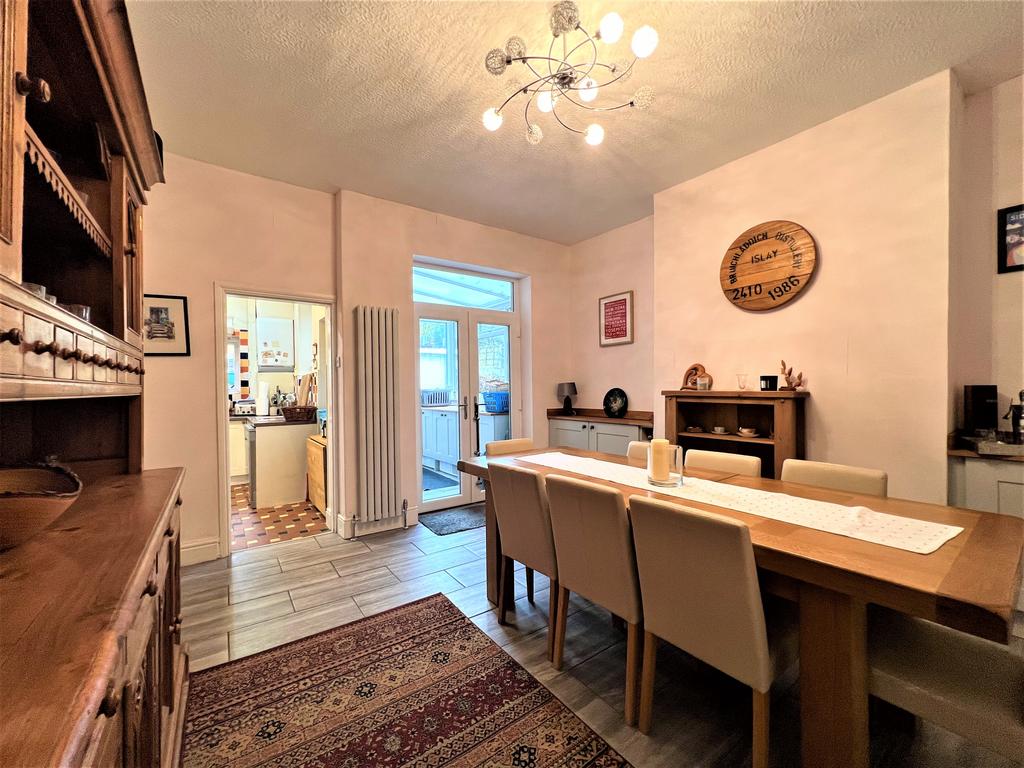 Dining Room.jpg