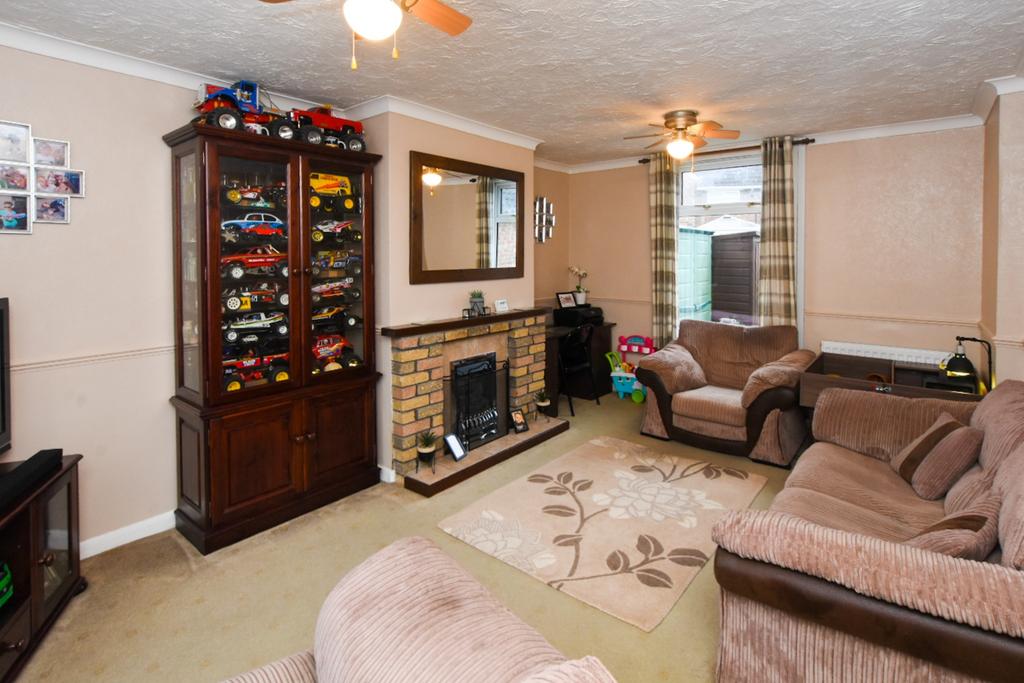 Danefield Road, Northwich 3 bed semidetached house for sale £170,000