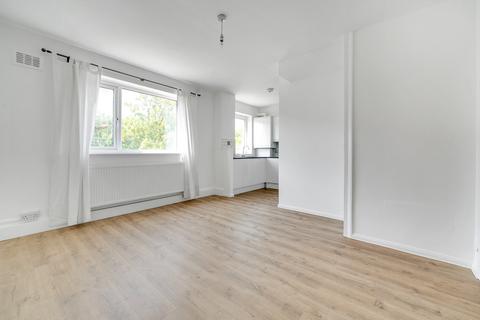 2 bedroom apartment to rent, Richmond Road, London E8