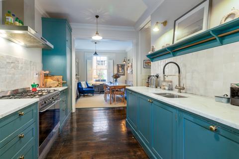 19 Horton Road, London, E8 1DP