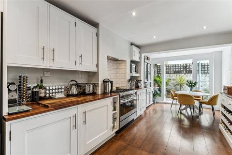 93 Marney Road, London, SW11 5EW