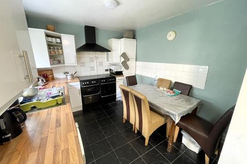 3 bedroom end of terrace house to rent - Abbots Wood Road, Luton, Bedfordshire, LU2 0LS