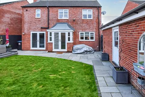 4 bedroom detached house for sale, Hulme Drive, Northwich