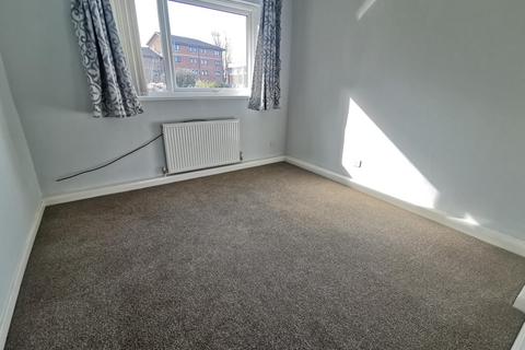 2 bedroom flat to rent - Hunters Court, Gosforth, Newcastle upon Tyne, NE3