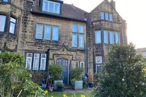2 bedroom apartment for sale, Thornhill Road, West Yorkshire, HD3
