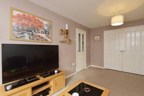 3 bedroom terraced house for sale - 52 Pinebank, Ladywell, Livingston, EH54 6EX