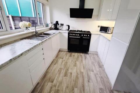 48 Crantock Drive, Stalybridge, SK15 3HH