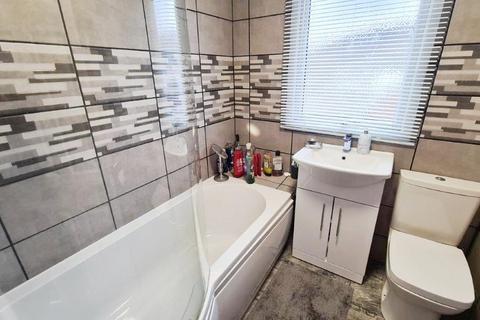 48 Crantock Drive, Stalybridge, SK15 3HH