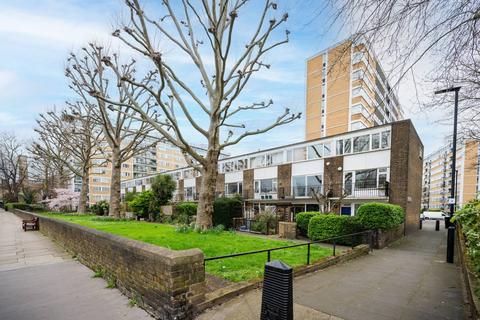 3 bedroom house to rent, Paxton Terrace, Pimlico, London, SW1V