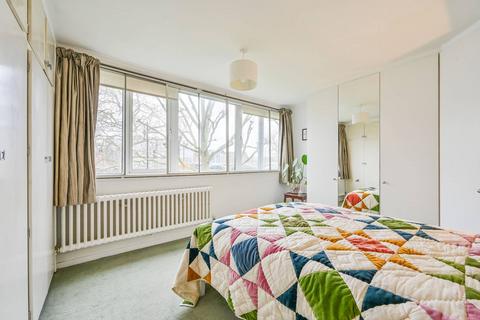 3 bedroom house to rent, Paxton Terrace, Pimlico, London, SW1V