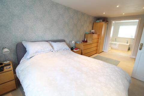 11 Beech Lane, Romiley, Stockport, SK6 4AL