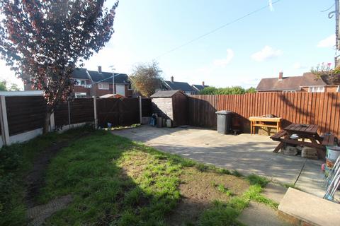 2 bedroom end of terrace house for sale, Lichfield Walk, Romiley