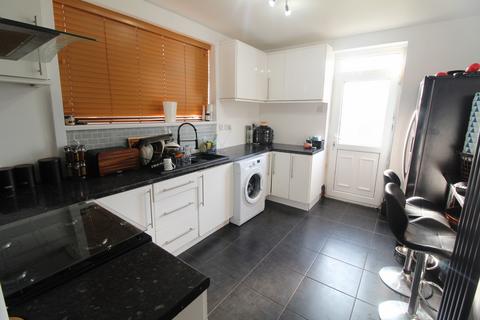 2 bedroom end of terrace house for sale, Lichfield Walk, Romiley