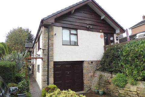 4 bedroom detached house for sale, Stone Row, Marple