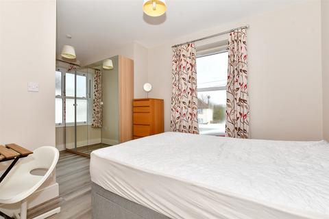 2 bedroom flat for sale, Queens Road, Welling, Kent