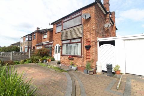 3 bedroom detached house for sale, Clapgate, Romiley