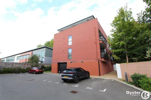2 bedroom apartment to rent - Dwight Road, Watford, WD18