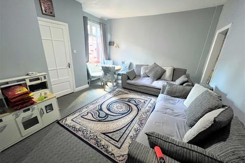 4 bedroom end of terrace house for sale, Norburn Road, Longsight