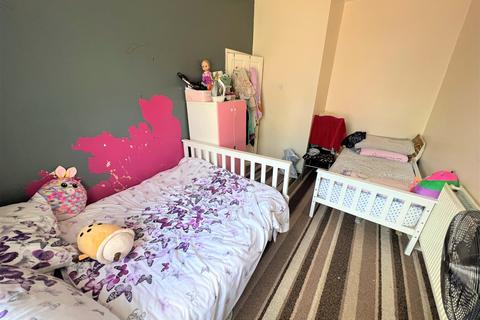 13 Norburn Road, Manchester, M13 0QQ