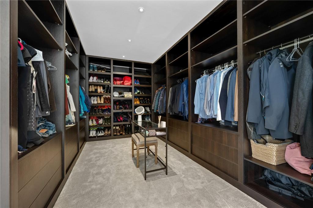Dressing Room