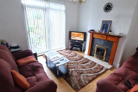 3 bedroom semi-detached house for sale, Brookthorpe Avenue, Burnage