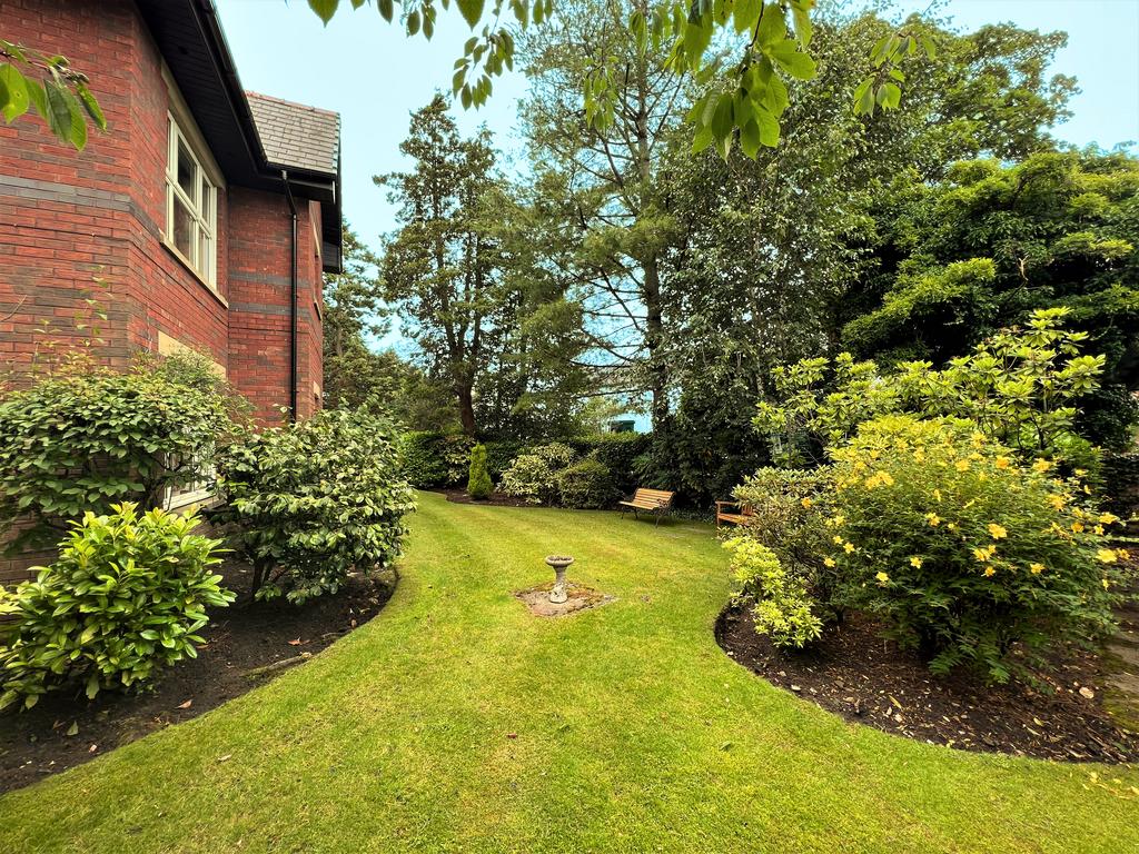Garden Photo 2.jpg