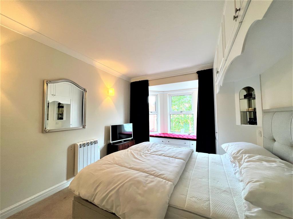 Bedroom.jpg