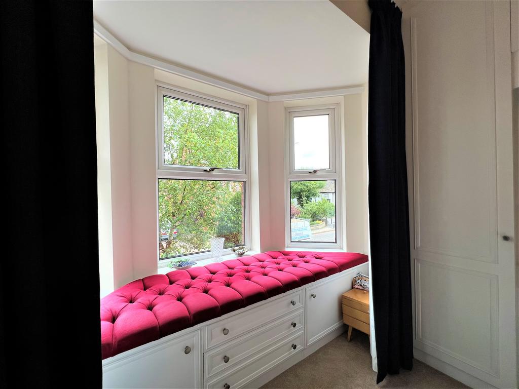 Bedroom Photo 2.jpg